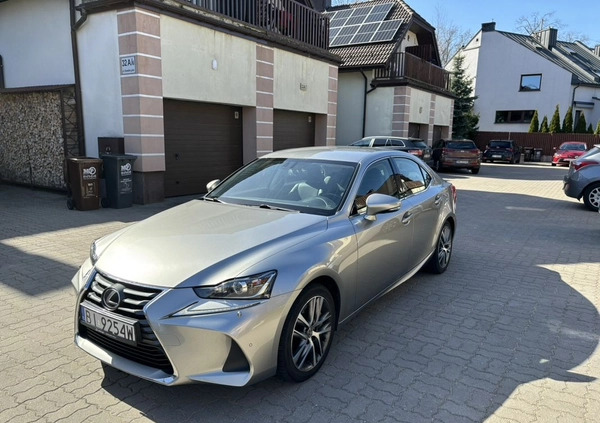 Lexus IS cena 87000 przebieg: 119413, rok produkcji 2017 z Białystok małe 631